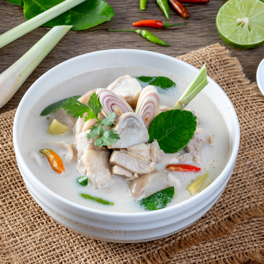 เมนูอาหารคีโต ต้มข่าไก่กะทิ